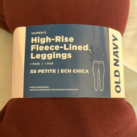 High Rise Leggings - Picture 2 of 4